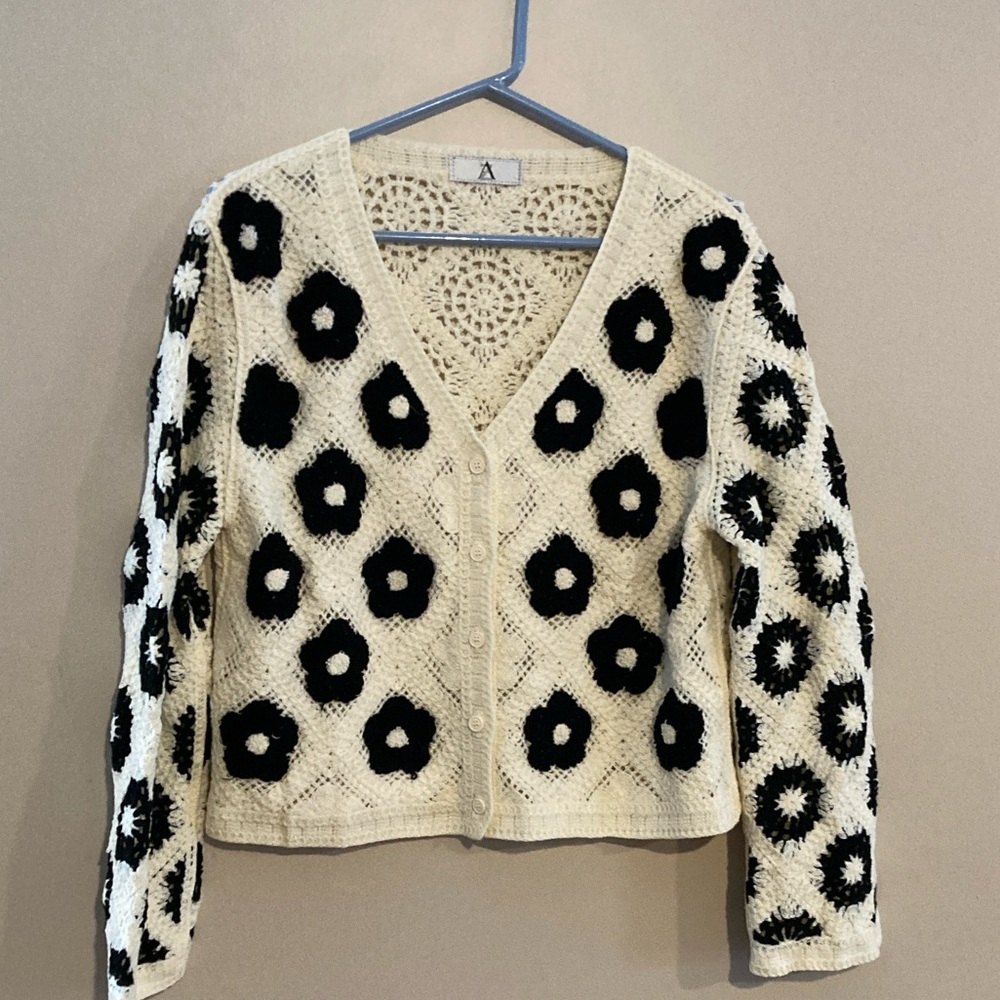 Floral Crochet Cardigan Sweater - Black and Cream